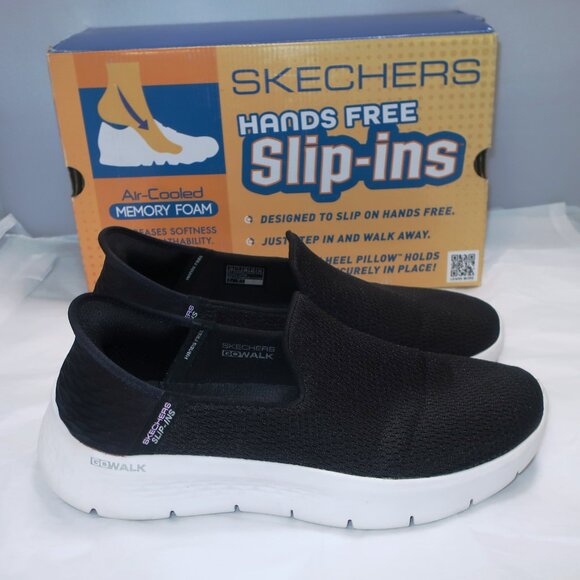 SKETCHERS SLIP-INS SZ 10 WOMENS GO WALK FLEX RELISH BLACK WHITE # 124963 - Picture 1 of 10